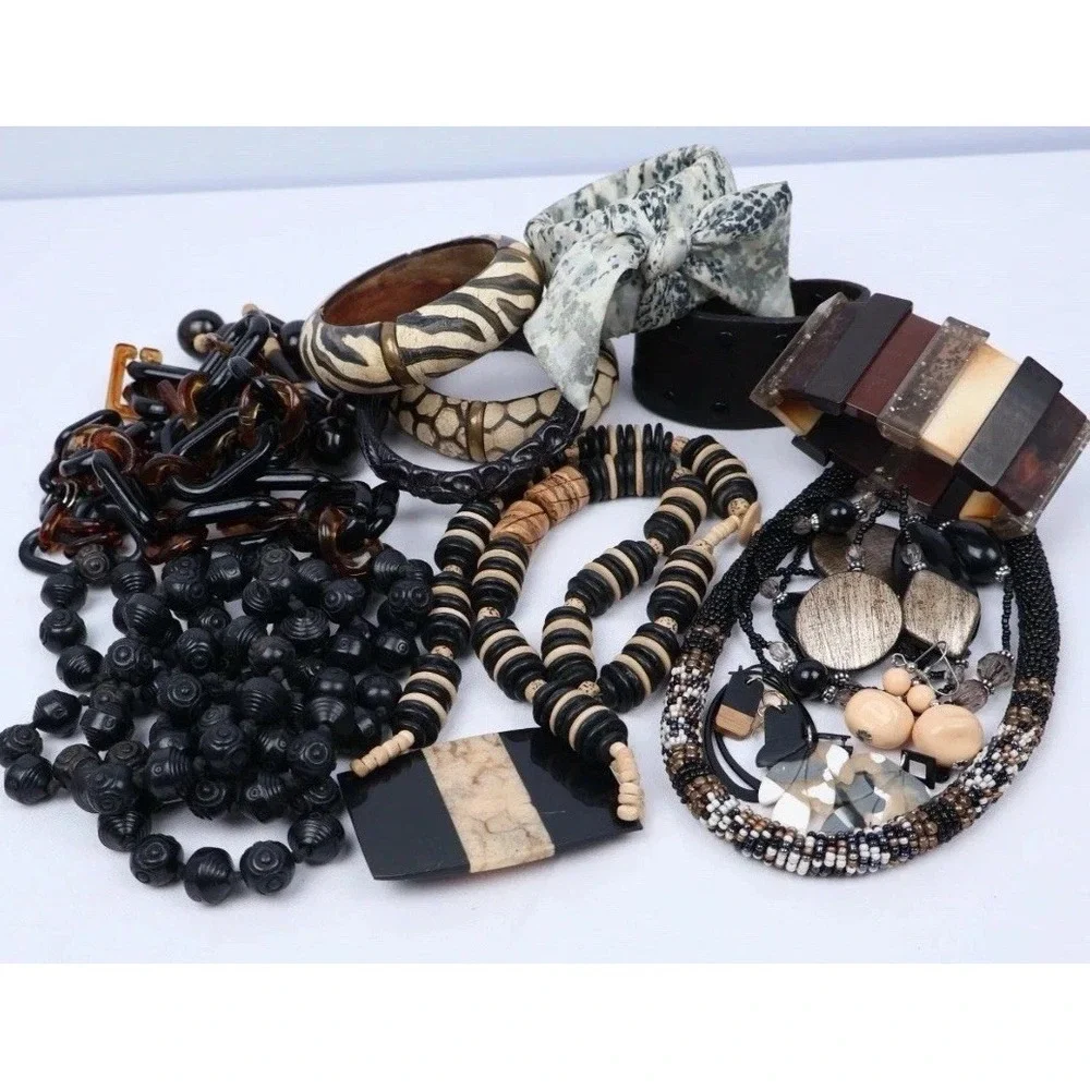 Boho Tribal Style Ethnic Wood Statement Chunky Jewelry Lot (16) Black Brown - Picture 1 of 12